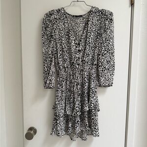 Zara XS Black and White Dress with puff sleeve